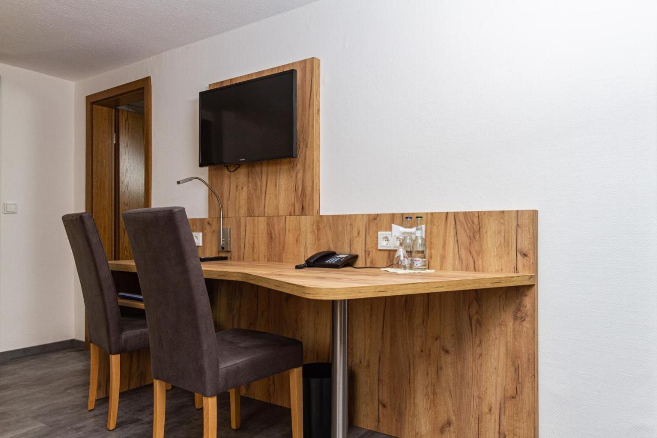 Landhotel Georgshof Hünfeld エクステリア 写真