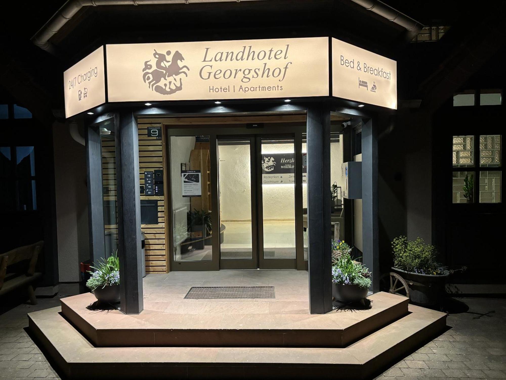 Landhotel Georgshof Hünfeld エクステリア 写真